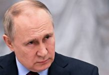 ইউক্রেনের সেনাবাহিনীদের যুদ্ধে ঢাল হিসেবে শিশু এবং স্ত্রীকে ব্যবহার না করার বার্তা দিলো পুতিন